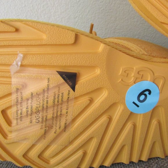 UGG Neumel ll Chukka Boots Big Girl 6 NWT - Picture 12 of 16